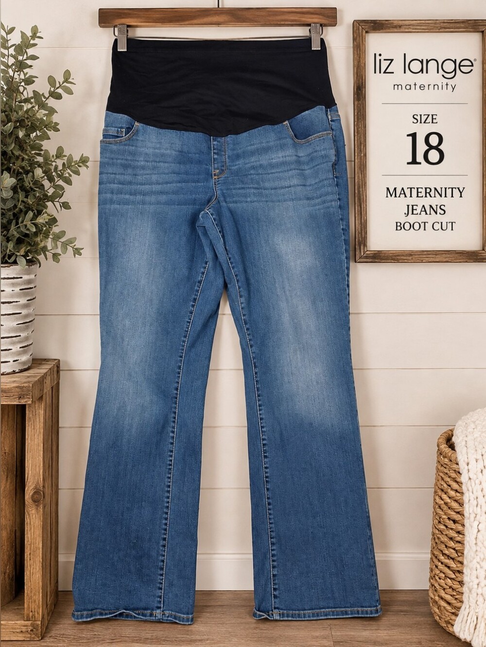 Liz Lange Blue Maternity Boot Cut Jeans with Black Panel